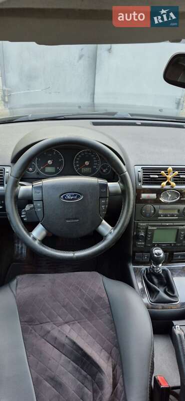 Универсал Ford Mondeo 2005 в Изюме