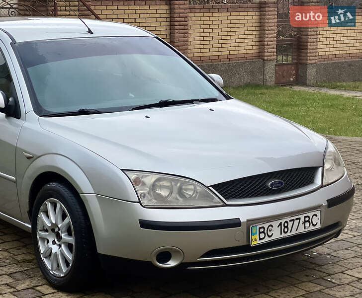 Седан Ford Mondeo 2000 в Львове