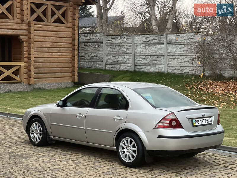 Седан Ford Mondeo 2000 в Львове