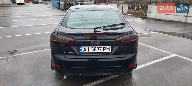 Лифтбек Ford Mondeo 2013 в Ирпене