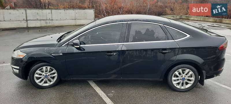 Лифтбек Ford Mondeo 2013 в Ирпене