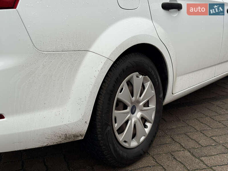 Седан Ford Mondeo 2012 в Малине фото 19 Седан Ford Mondeo 2012 в Малине