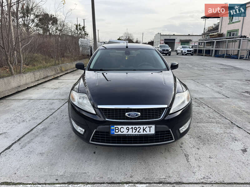 Седан Ford Mondeo 2010 в Стрые