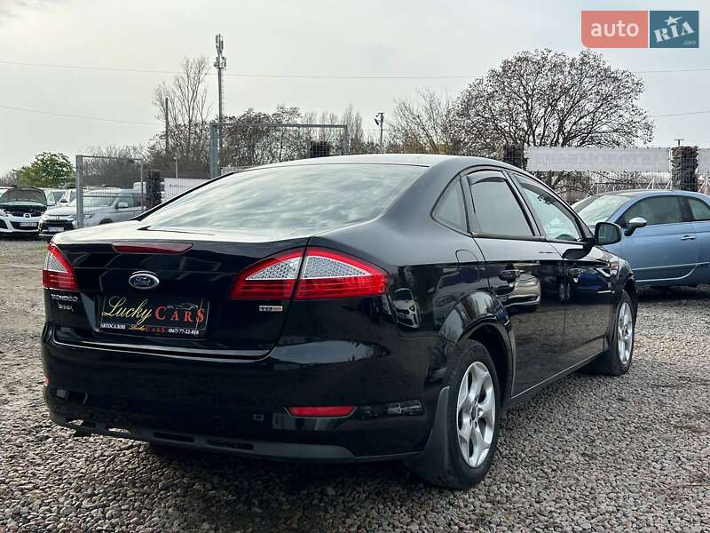 Седан Ford Mondeo 2010 в Одессе