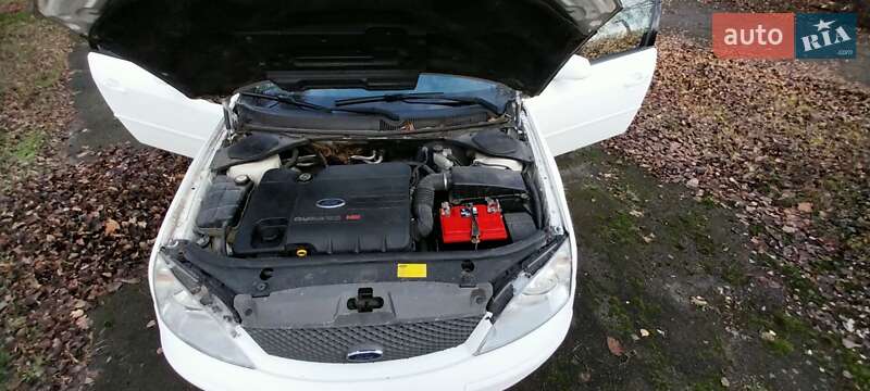 Седан Ford Mondeo 2001 в Киеве