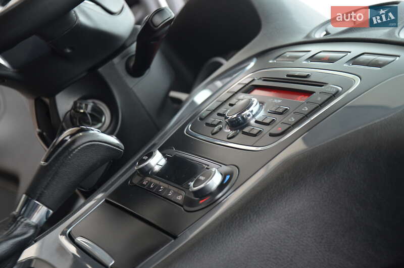 Седан Ford Mondeo 2013 в Дрогобыче фото 56 Седан Ford Mondeo 2013 в Дрогобыче