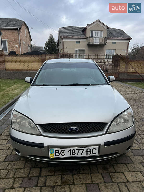Седан Ford Mondeo 2000 в Львові