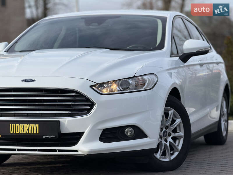 Лифтбек Ford Mondeo 2017 в Киеве