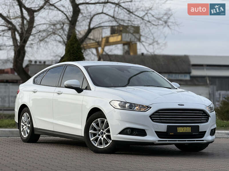 Лифтбек Ford Mondeo 2017 в Киеве