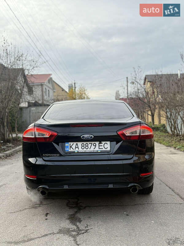 Седан Ford Mondeo 2011 в Києві