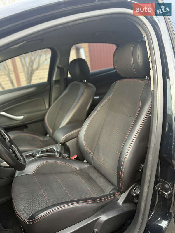 Седан Ford Mondeo 2011 в Києві