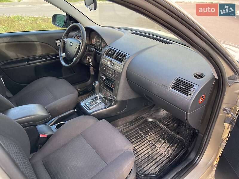 Седан Ford Mondeo 2003 в Харькове