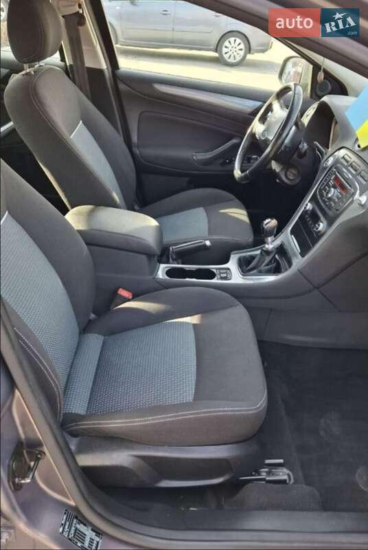 Седан Ford Mondeo 2012 в Харкові