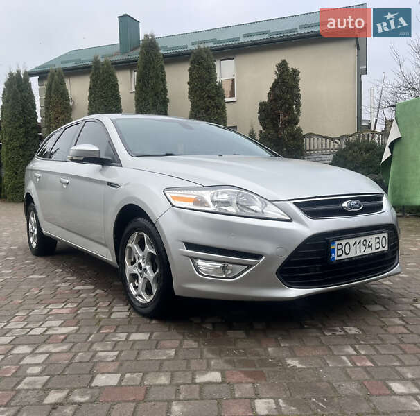 Універсал Ford Mondeo 2013 в Золочеві