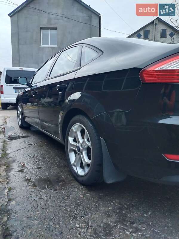 Ліфтбек Ford Mondeo 2008 в Києві