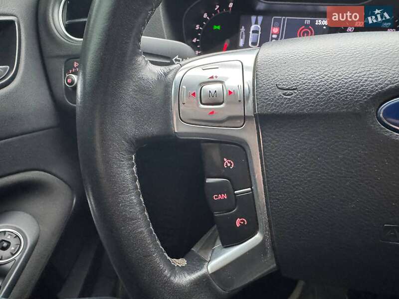 Седан Ford Mondeo 2012 в Дніпрі