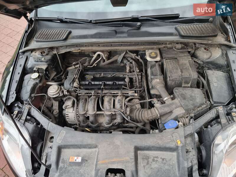 Седан Ford Mondeo 2012 в Стрию