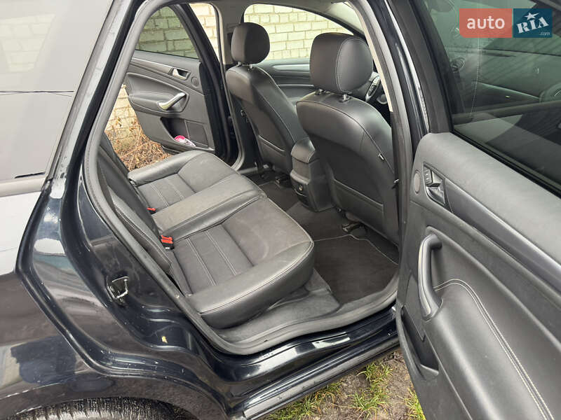 Універсал Ford Mondeo 2012 в Черкасах