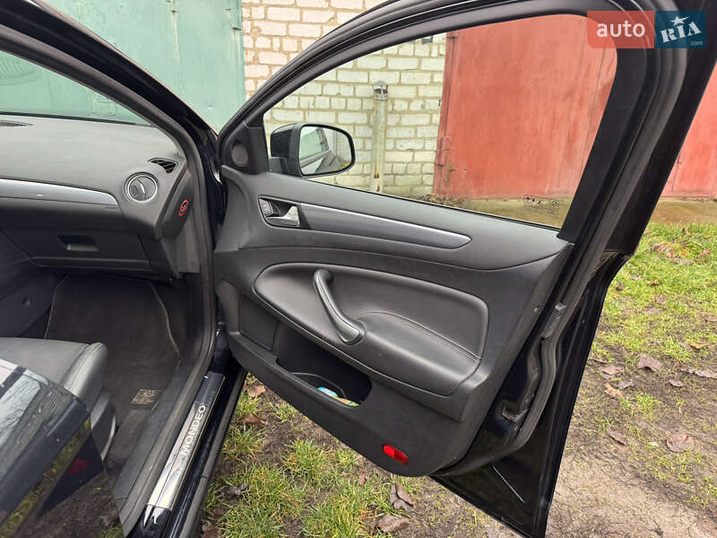 Універсал Ford Mondeo 2012 в Черкасах