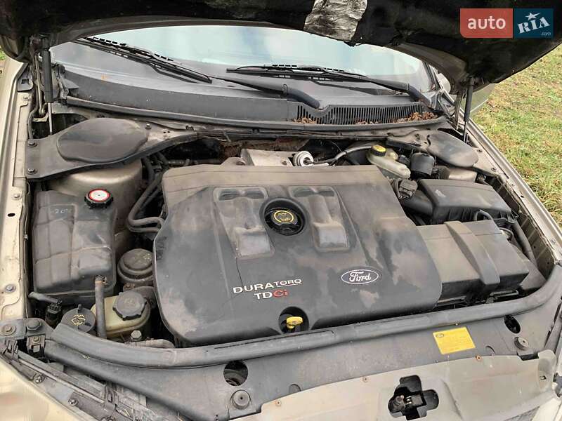 Седан Ford Mondeo 2003 в Харькове