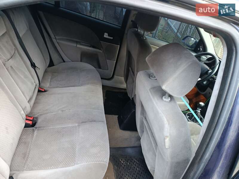 Лифтбек Ford Mondeo 2000 в Перечине фото 3 Лифтбек Ford Mondeo 2000 в Перечине