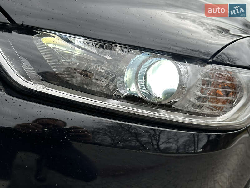 Лифтбек Ford Mondeo 2018 в Дрогобыче фото 8 Лифтбек Ford Mondeo 2018 в Дрогобыче