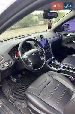 Седан Ford Mondeo 2012 в Охтирці