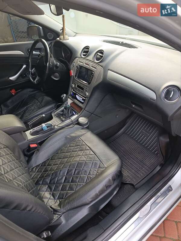 Универсал Ford Mondeo 2009 в Ровно