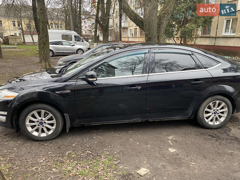 Лифтбек Ford Mondeo 2013 в Житомире