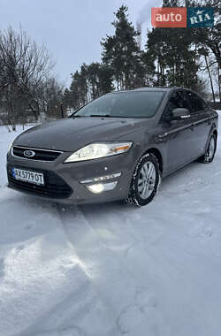 Седан Ford Mondeo 2012 в Харькове