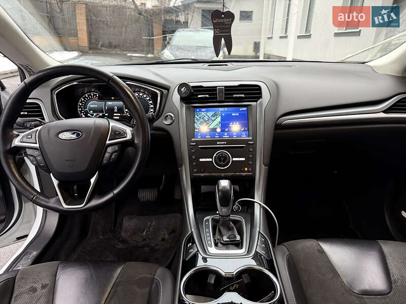 Лифтбек Ford Mondeo 2016 в Киеве
