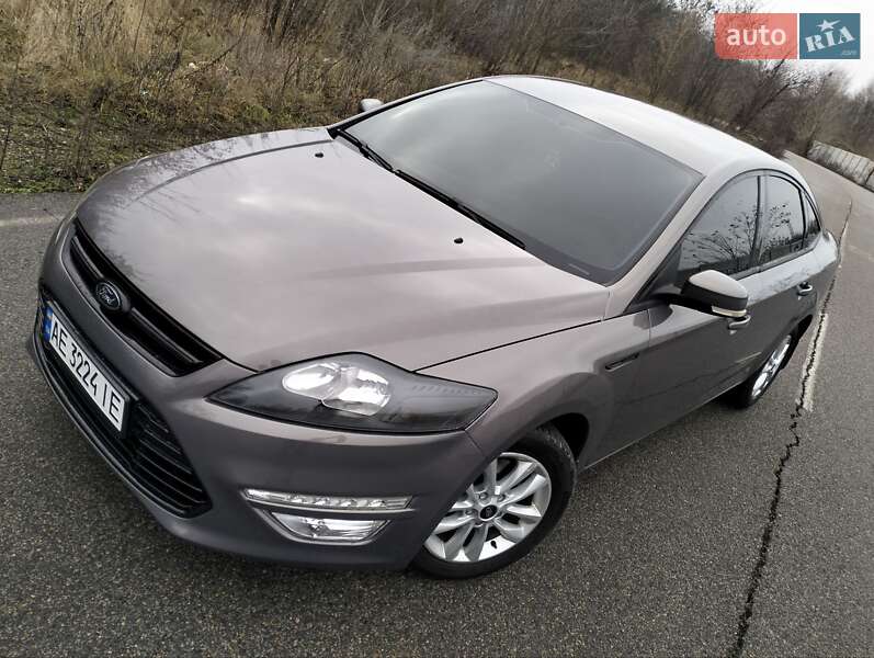 Седан Ford Mondeo 2012 в Днепре