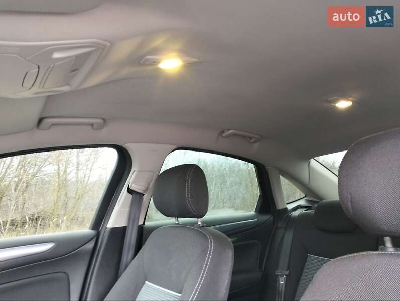 Седан Ford Mondeo 2012 в Днепре