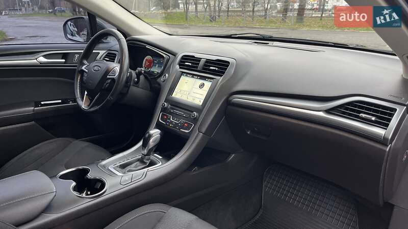 Лифтбек Ford Mondeo 2017 в Николаеве