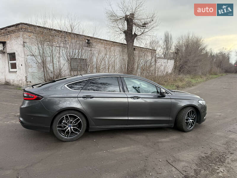 Лифтбек Ford Mondeo 2016 в Запорожье