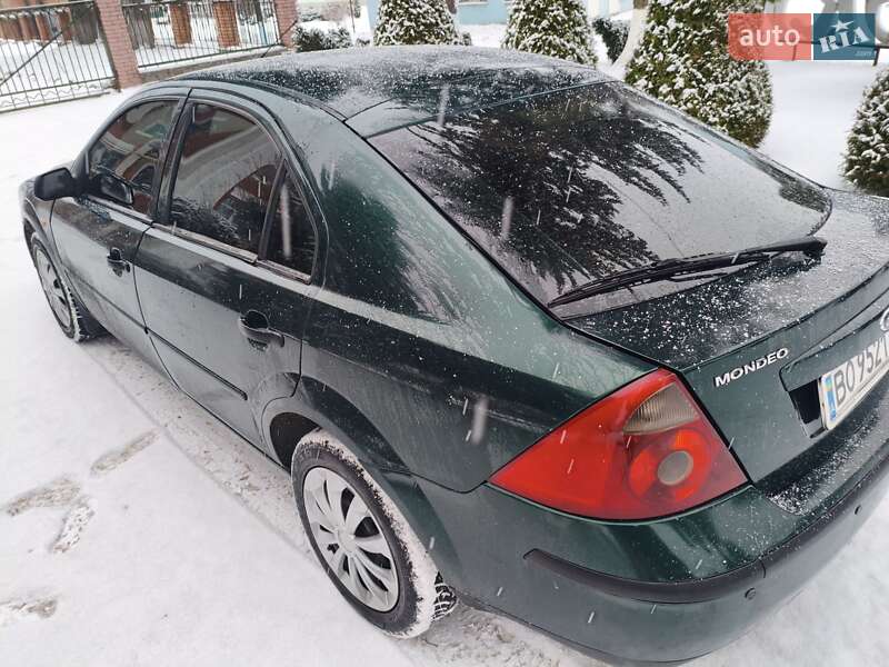 Ліфтбек Ford Mondeo 2001 в Калинівці