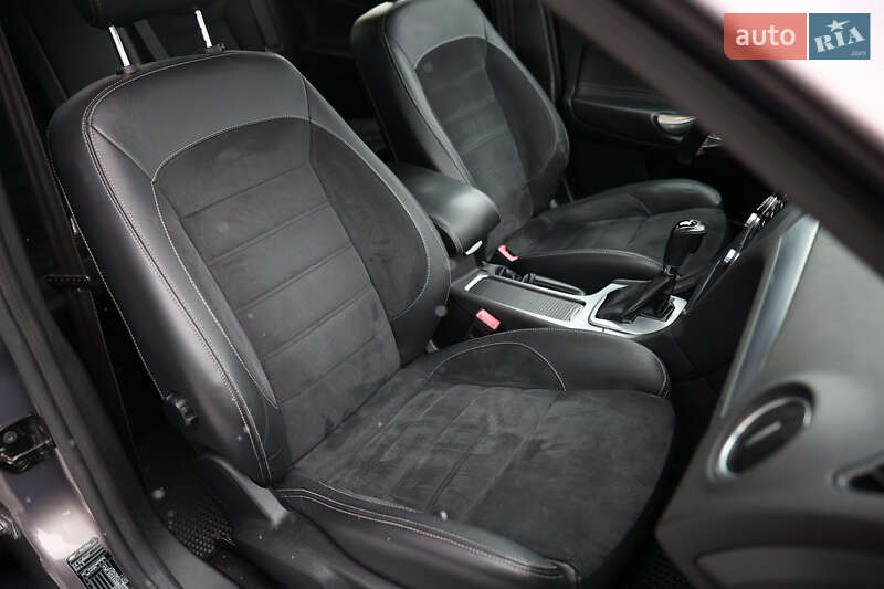 Седан Ford Mondeo 2012 в Тернополе