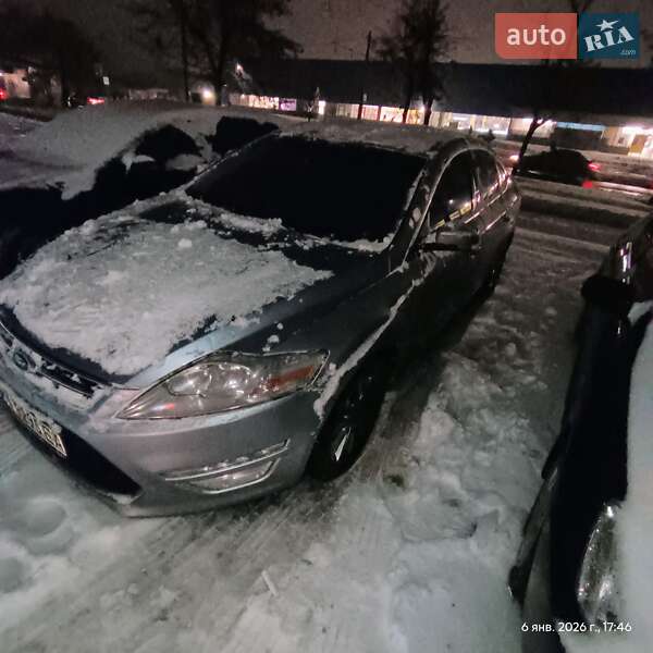 Седан Ford Mondeo 2011 в Киеве