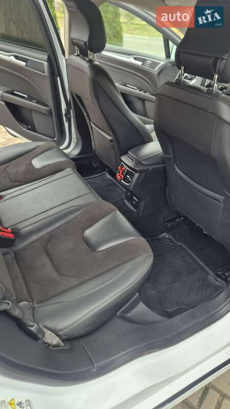 Ліфтбек Ford Mondeo 2015 в Львові фото 59 Ліфтбек Ford Mondeo 2015 в Львові