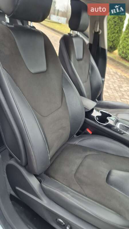 Ліфтбек Ford Mondeo 2015 в Львові фото 62 Ліфтбек Ford Mondeo 2015 в Львові