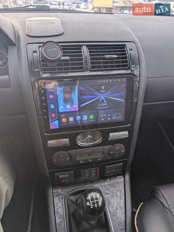 Седан Ford Mondeo 2006 в Киеве