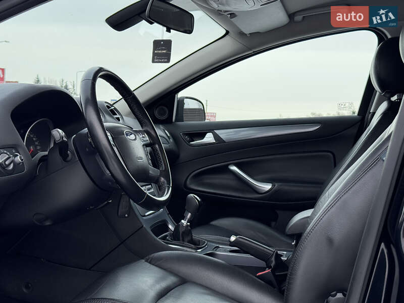 Универсал Ford Mondeo 2011 в Стрые