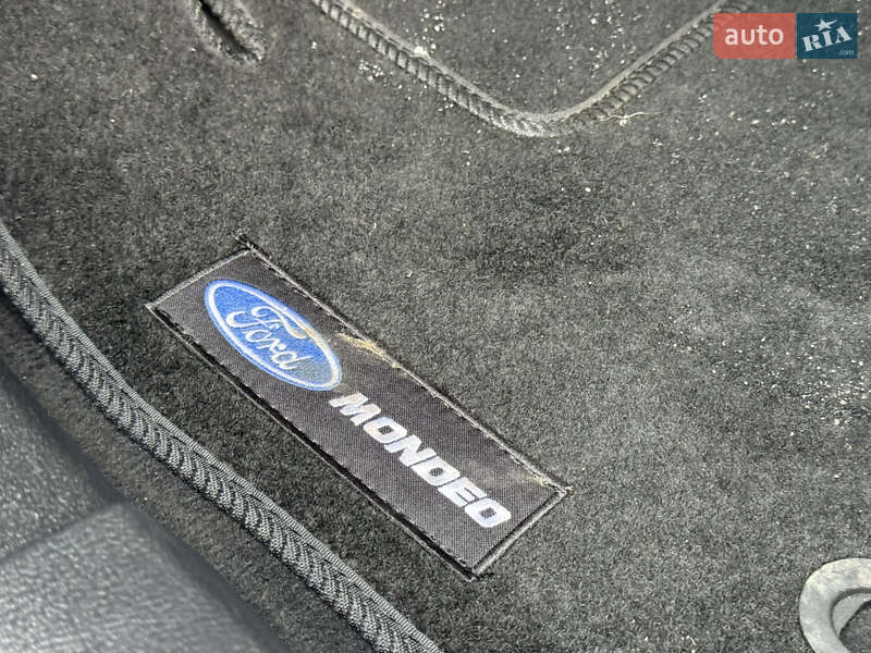 Универсал Ford Mondeo 2011 в Стрые