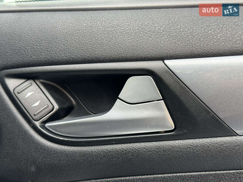 Универсал Ford Mondeo 2011 в Стрые