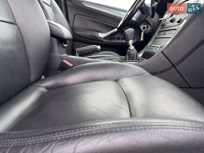 Универсал Ford Mondeo 2011 в Стрые