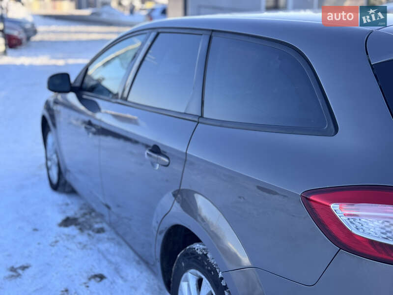 Универсал Ford Mondeo 2011 в Ивано-Франковске