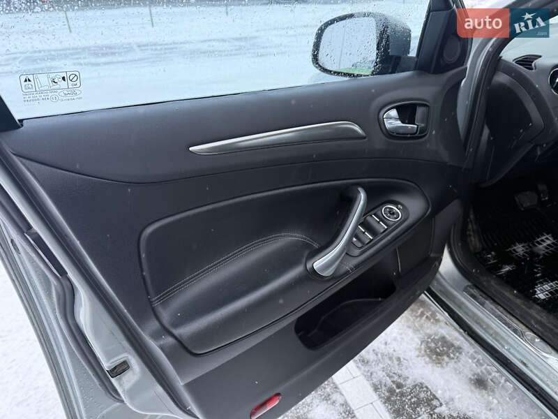 Лифтбек Ford Mondeo 2007 в Борисполе