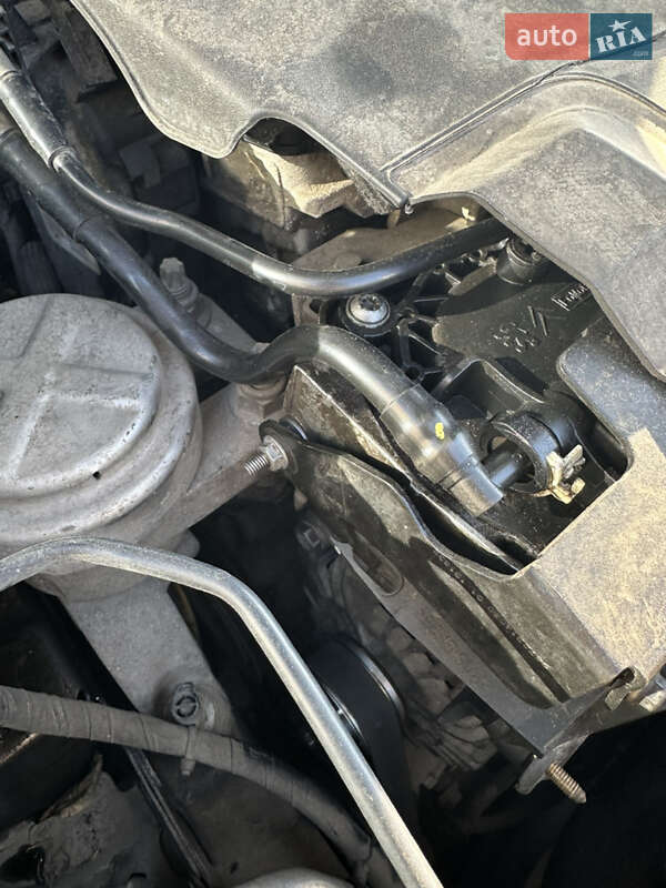 Седан Ford Mondeo 2013 в Львове