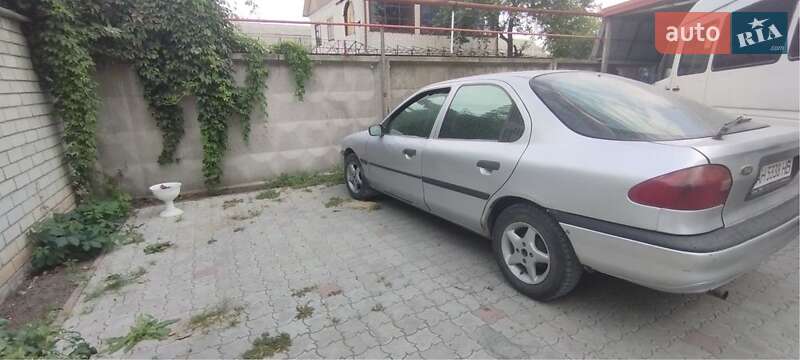 Ліфтбек Ford Mondeo 1994 в Дніпрі