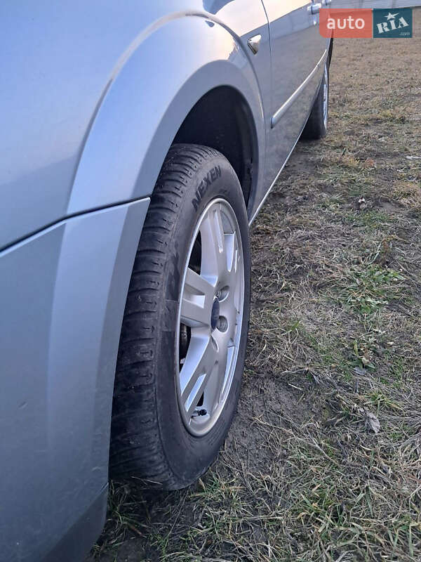 Універсал Ford Mondeo 2005 в Березному